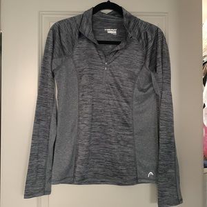 Athletic shirt long sleeve